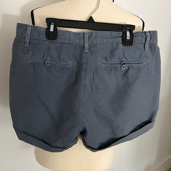 Adriano Goldschmied AG "The Tristan" Gray Straight Tailored Shorts Size 28R - Picture 3 of 8